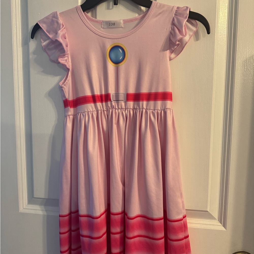 Super Mario Brothers. Princess Peach light weight dress/costume